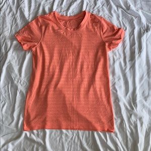 Lululemon Breeze By Short Sleeve Squad